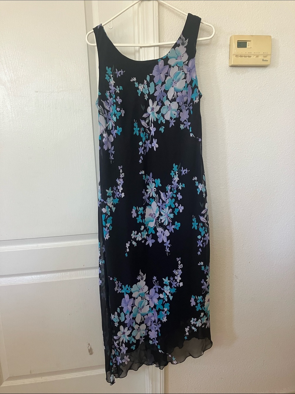 VTG LA Gal Black Blue/Purple
Floral Sheer Asymm Maxi Dress Fairy
90s 16